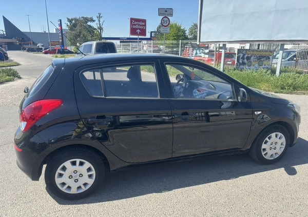 Hyundai i20 cena 16900 przebieg: 194000, rok produkcji 2012 z Szczecin małe 172